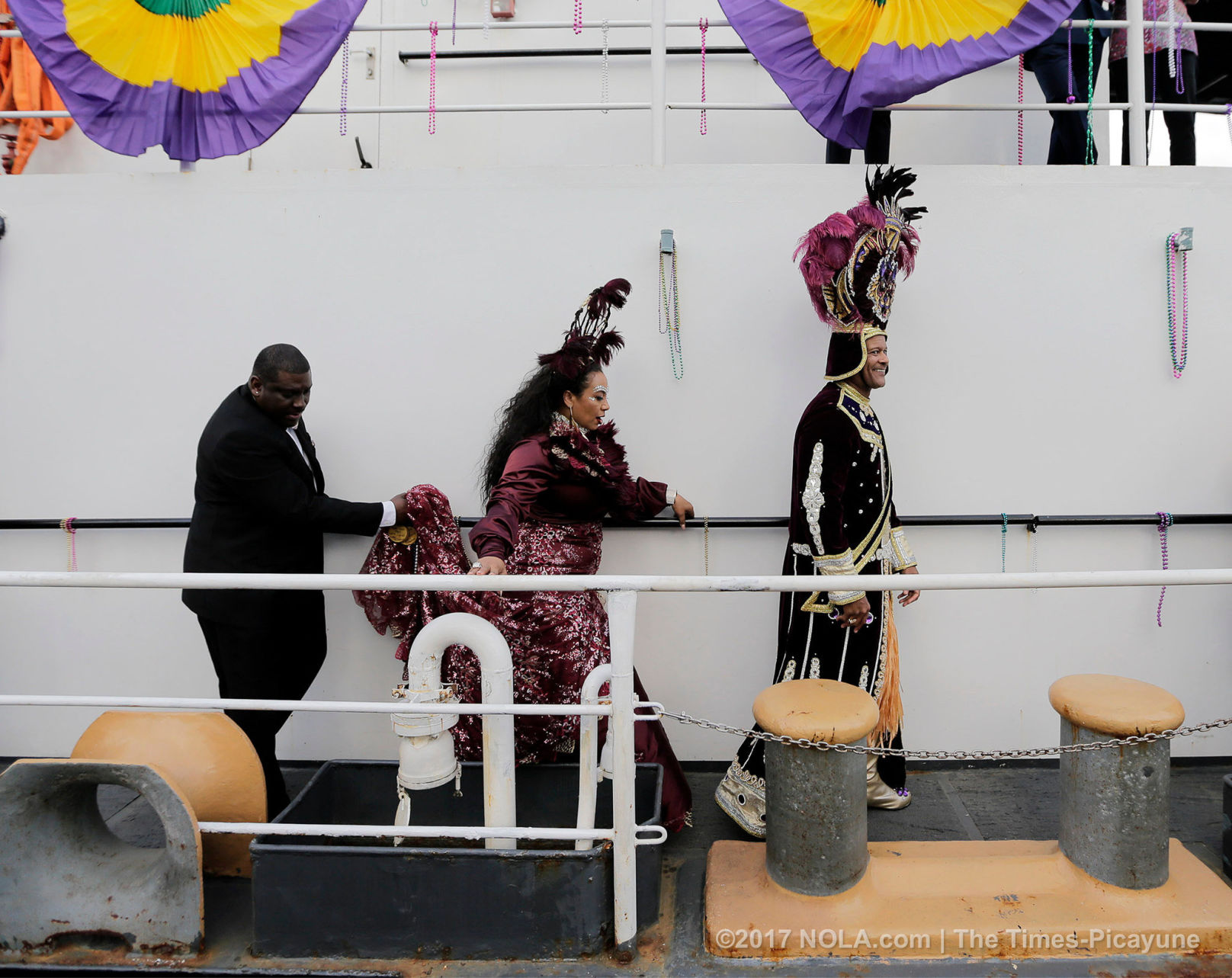 Mardi Gras 2017: Zulu and Rex arrive for Lundi Gras